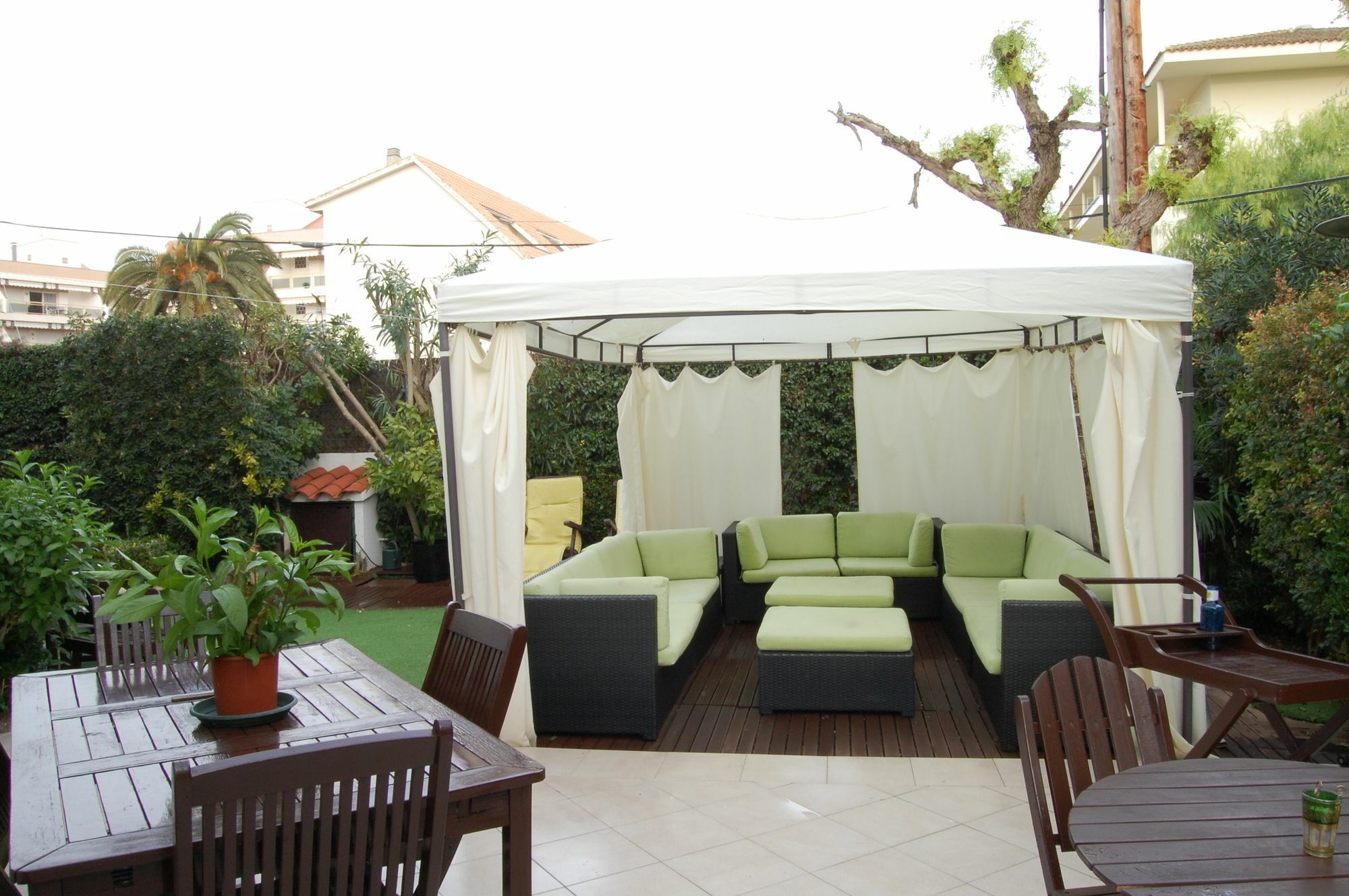 New Opening Villa Oasis Terramar Sitges Ngoại thất bức ảnh